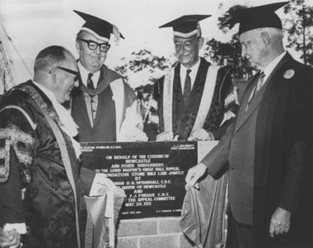 1971_Laying-of-Great-Hall-Foundation-stone.jpg