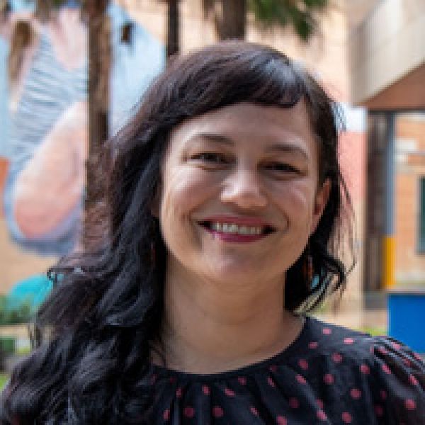 Dr Vanessa Bowden Dr Vanessa Bowden