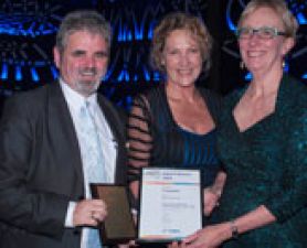 Accepting an Innovation Award. Innovation accolade for UON’s international student engagement