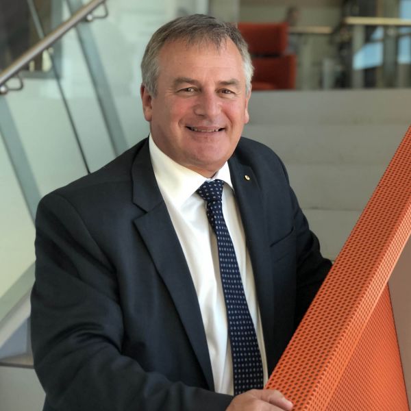 Professor Alex Zelinsky AO. Vice-Chancellor receives scientific honour