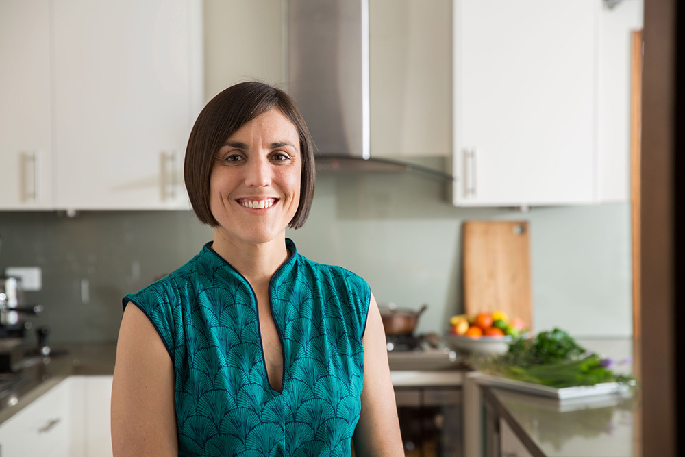 University of Newcastle PhD candidate, Accredited Practising Dietitian and qualified chef, Ms Roberta Asher