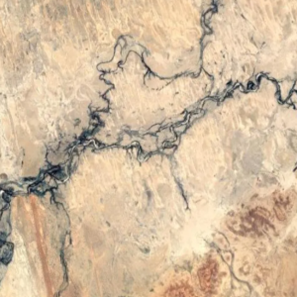 TLCMap Ariel map of dry country