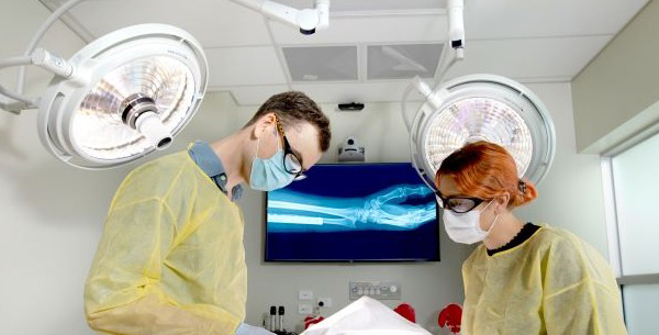 Two students learning in the SSTU space