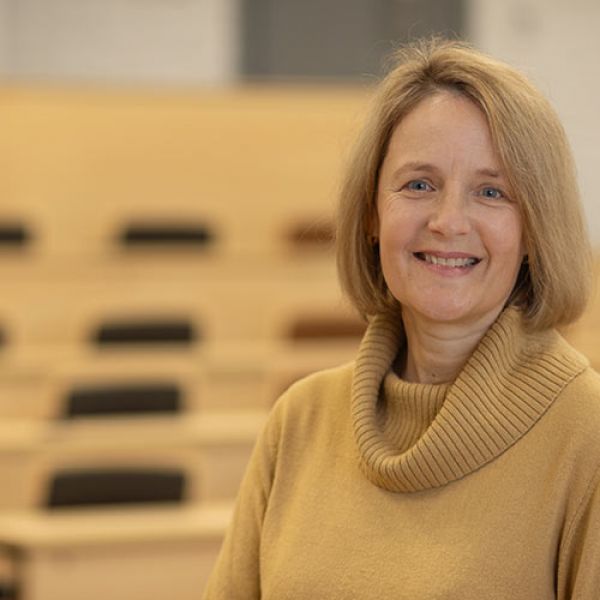 Leanne Fray Leanne Fray