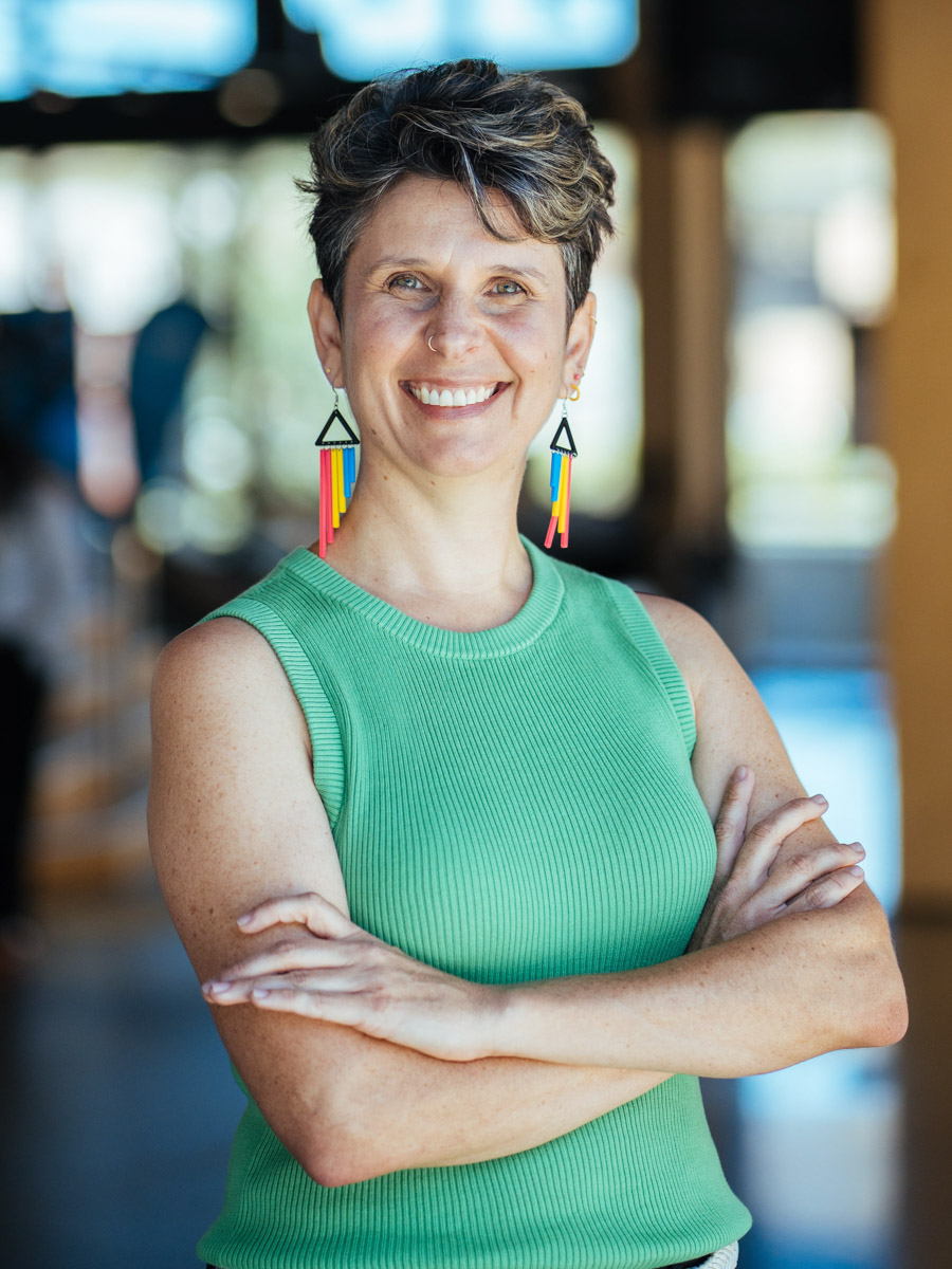 headshot of Dr Lara Daley