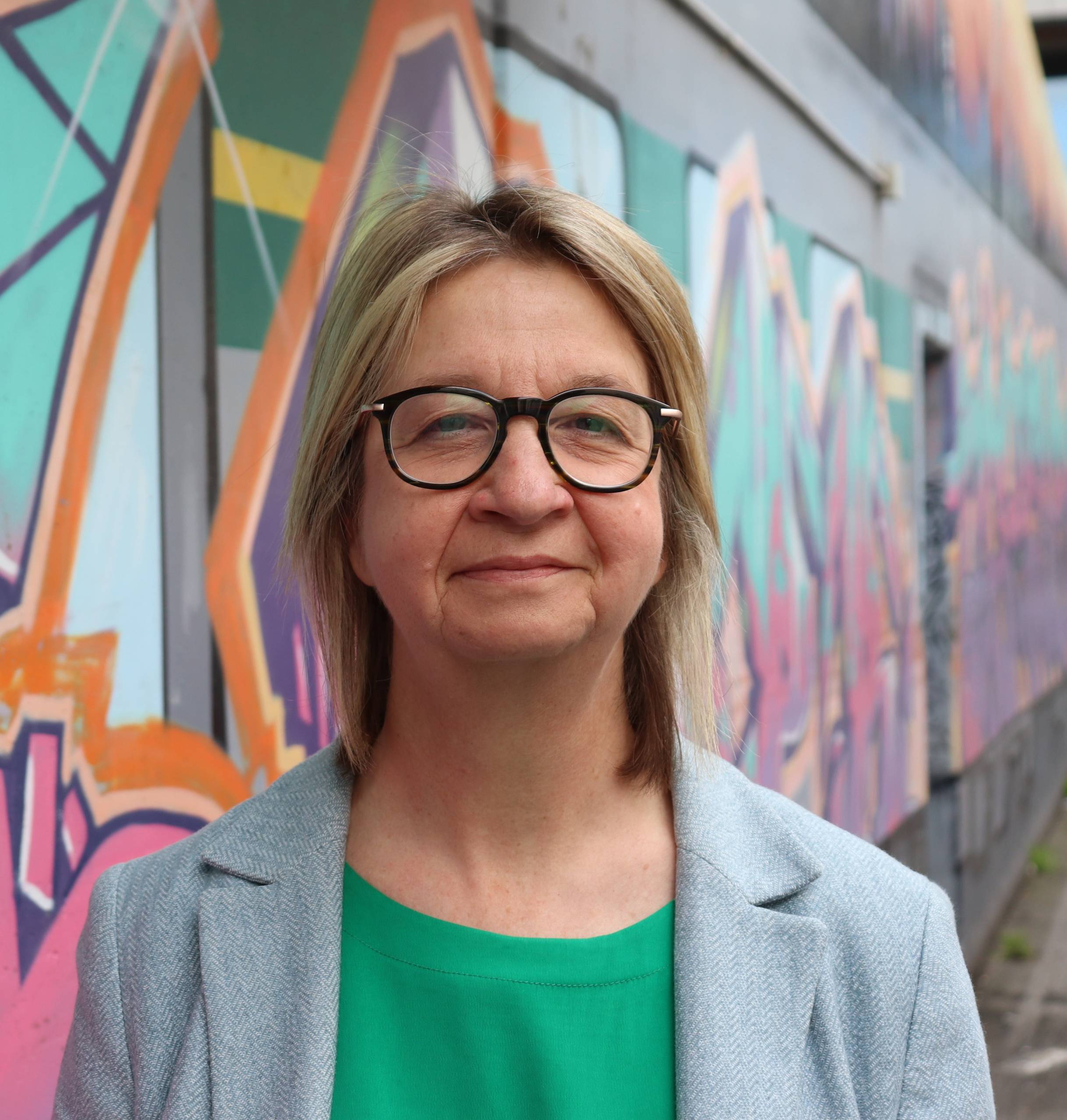 Professor Jane Farmer