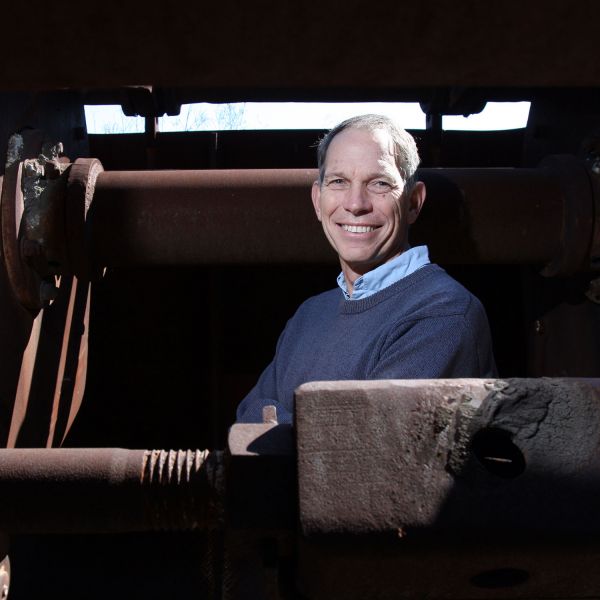 Professor Robert Melchers. Predicting the lifespan of metallic left-overs in the ocean