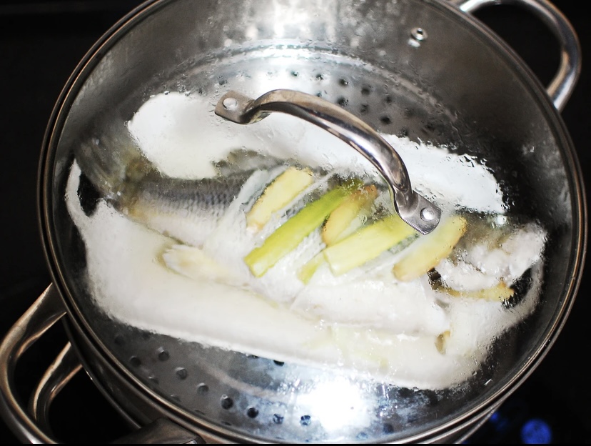 Fish Steaming Fish Steaming