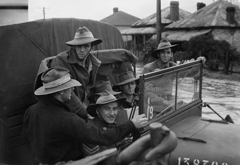 Army personnel assist in the evacuation and aid of Maitland flood victims, February 1955. 