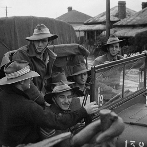 Army personnel assist in the evacuation and aid of Maitland flood victims, February 1955. 