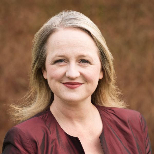 The soprano that sings before kings and queens 