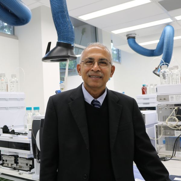 Professor Ravi Naidu. A clear approach to the global threat of contamination 