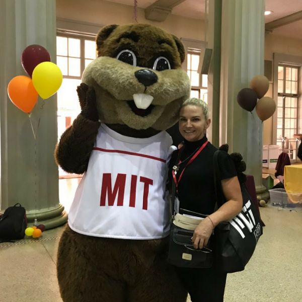 Jayne McCartney. Scholarship helps advance knowledge of virtual communities for student communications