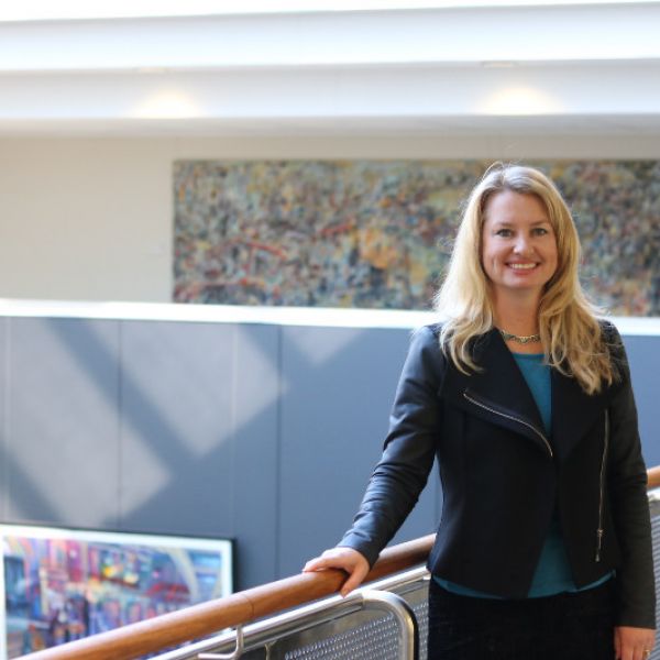 Anna Bennett Highlight Image