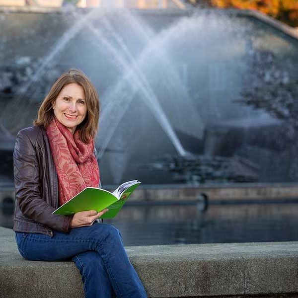 wendy-foote-highlight.jpg Image of Wendy Foote