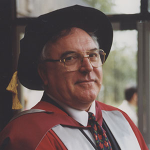 Dr Bill Jonas Scholarship