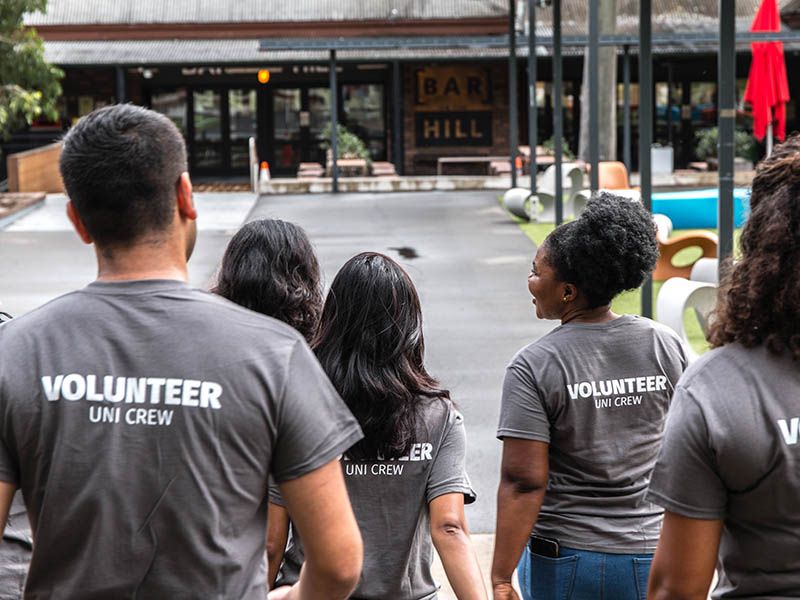 Picture of Uni Crew volunteers at Bar on the Hill