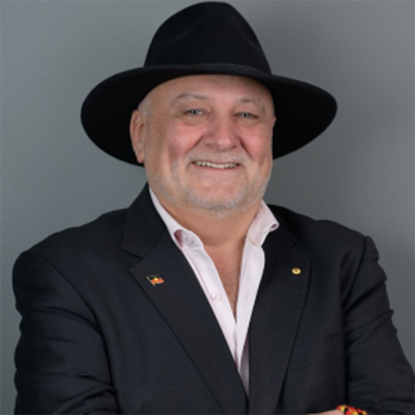 Dr Deen Sanders Dr Deen Sanders