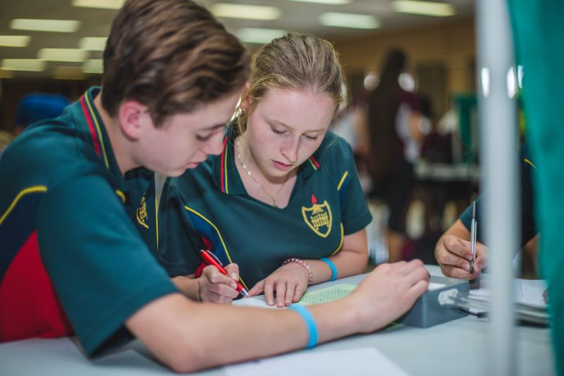 Confounding Communications