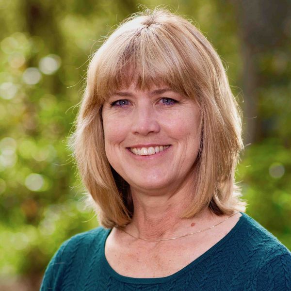 Displays photograph of Professor Victoria Haskins