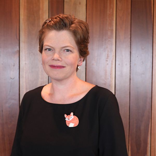 Mrs Sarah Nielsen Mrs Sarah Nielsen