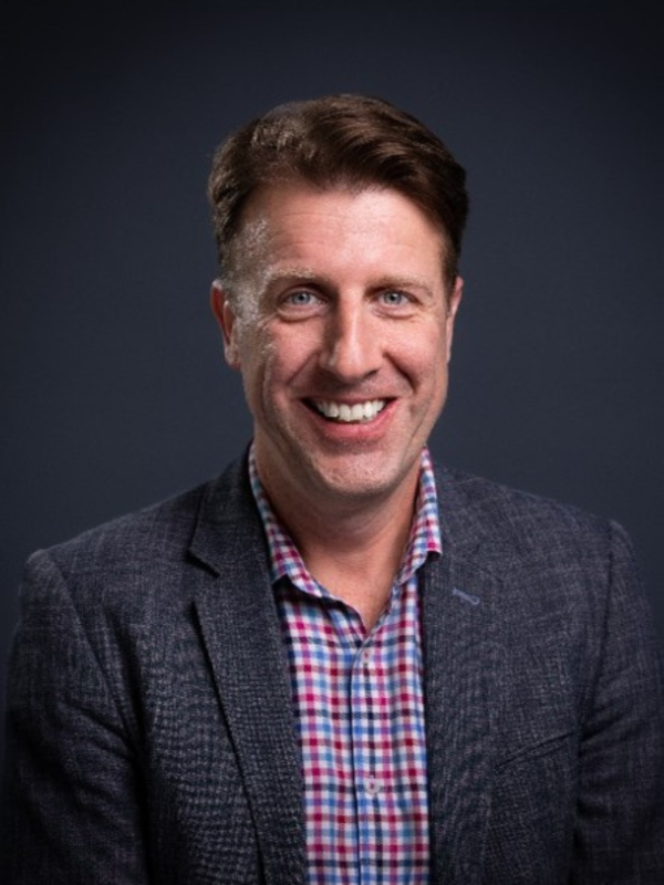 Jonathan Carbines professional headshot