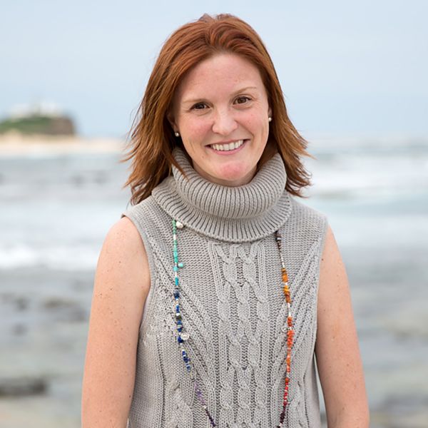 . Associate Professor Tracy Burrows awarded the title of Fellow