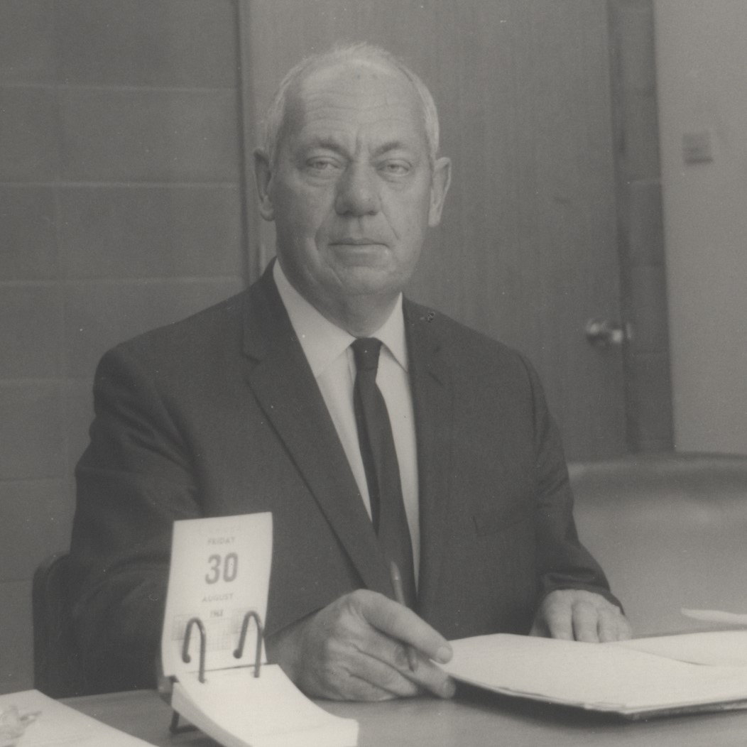 Professor Kelver Hartley