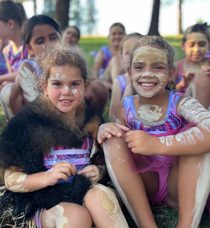 Happy faces from the Midnight Dreaming dancers.