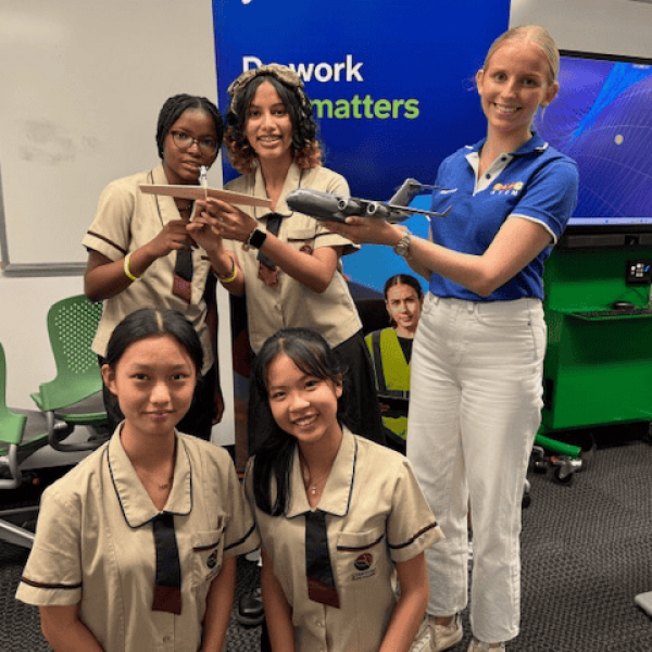 Science and Engineering Challenge students chart career paths with Boeing guidance