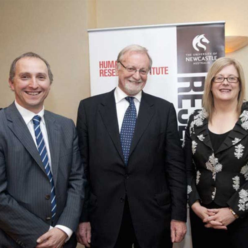 Faculty of Education and Arts Pro Vice-Chancellor Professor John Germov, Gareth Evans and Vice-Chancellor Professor Caroline McMillen