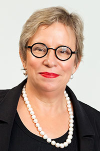 Ms Amanda Adrian