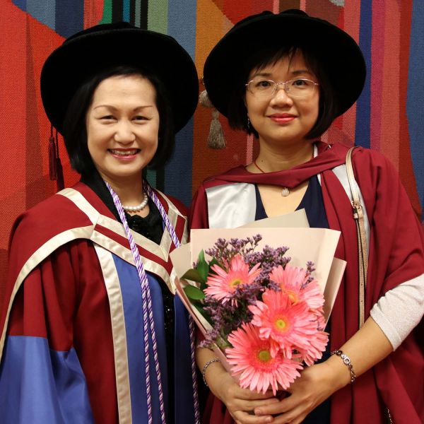graduate with professor. Global graduate achieves a health-care first in China 