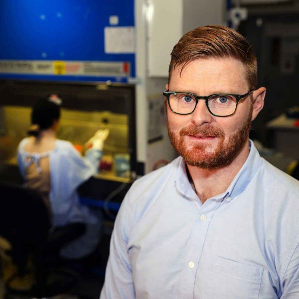 Associate Professor Matt Dun NHMRC Investigator Emerging Leader School of Biomedical Sciences and Pharmacy