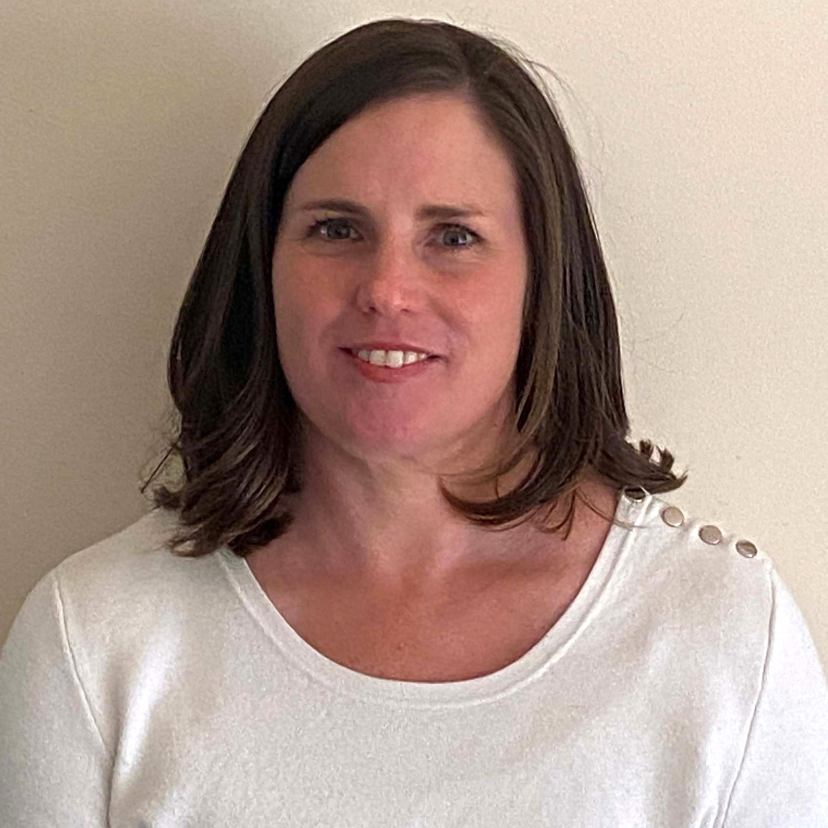 Associate Professor Claire Lowrie