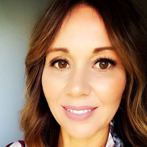 Cara Cross. Wollotuka Student Wins 2020 Higher Degree by Research Excellence Award.