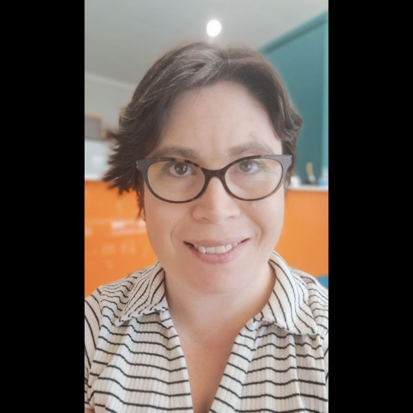 portrait photo of Olivia . Olivia levels up her gaming skills to forge a career   