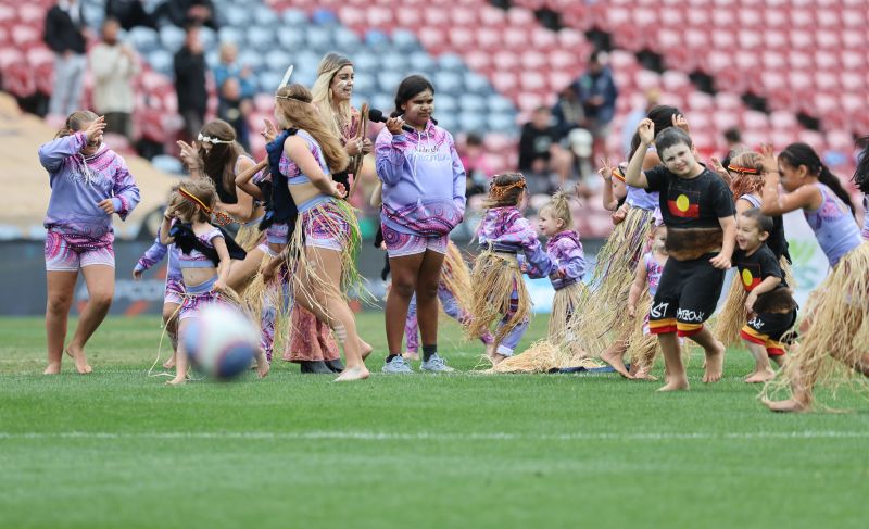 Midnight Dreaming performing at the Jets Game