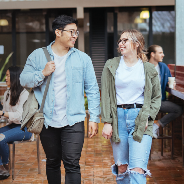 Students walking on campus. New preparation program gives students a hand-UPP