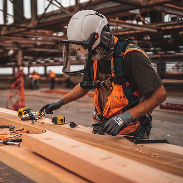 ConstructionWorkforceThumb-800x800px A young person working in construction