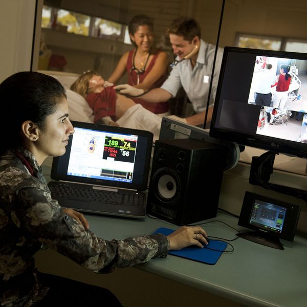 ACHIEVE SEEK Session 4 - Revolutionizing Assessment in Health Professions Education: Harnessing the Potential of E-Portfolios – A Case Study from Pharmacy