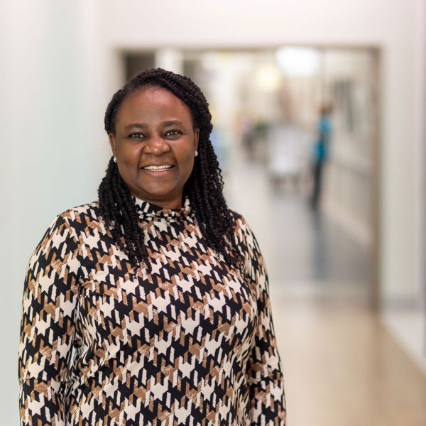 Bunmi Malau-Aduli  Dr Bunmi Malau-Aduli at John Hunter Hospital