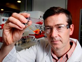 Professor Adam McCluskey. NHMRC Funding Success for FSCIT