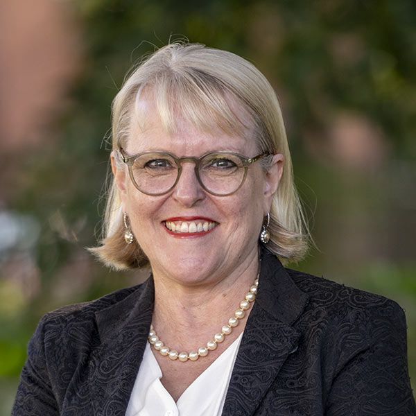 Professor Belinda Bennett Professor Belinda Bennett