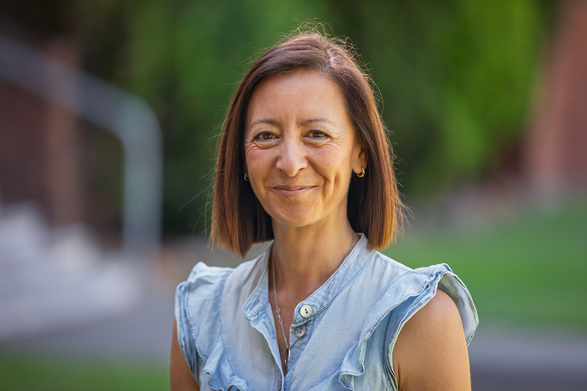 Associate Professor Rachel Sutherland