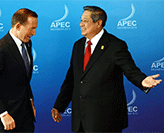 Mel JAMES tHE coNVERSATION. Stretching the friendship: Australia, Indonesia and the ‘good friend’ narrative.