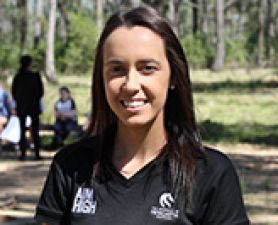 Profile picture of Ren Allan. Indigenous UoN student sets her sights high